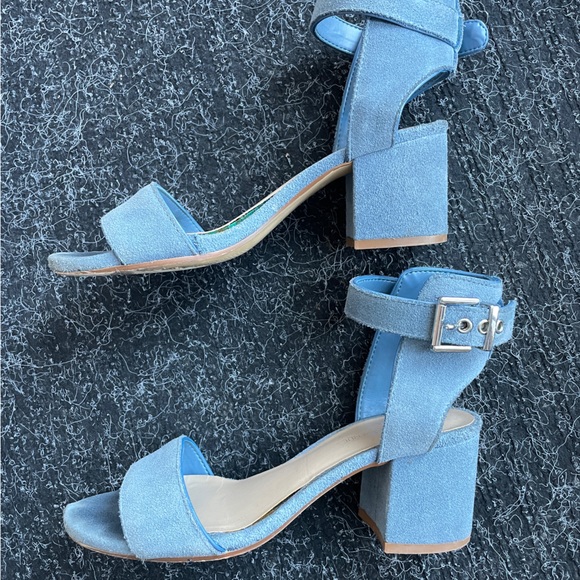 Saks Fifth Avenue blue suede sandals - Picture 2 of 7